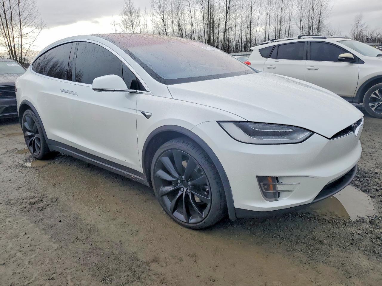 2020 TESLA MODEL X