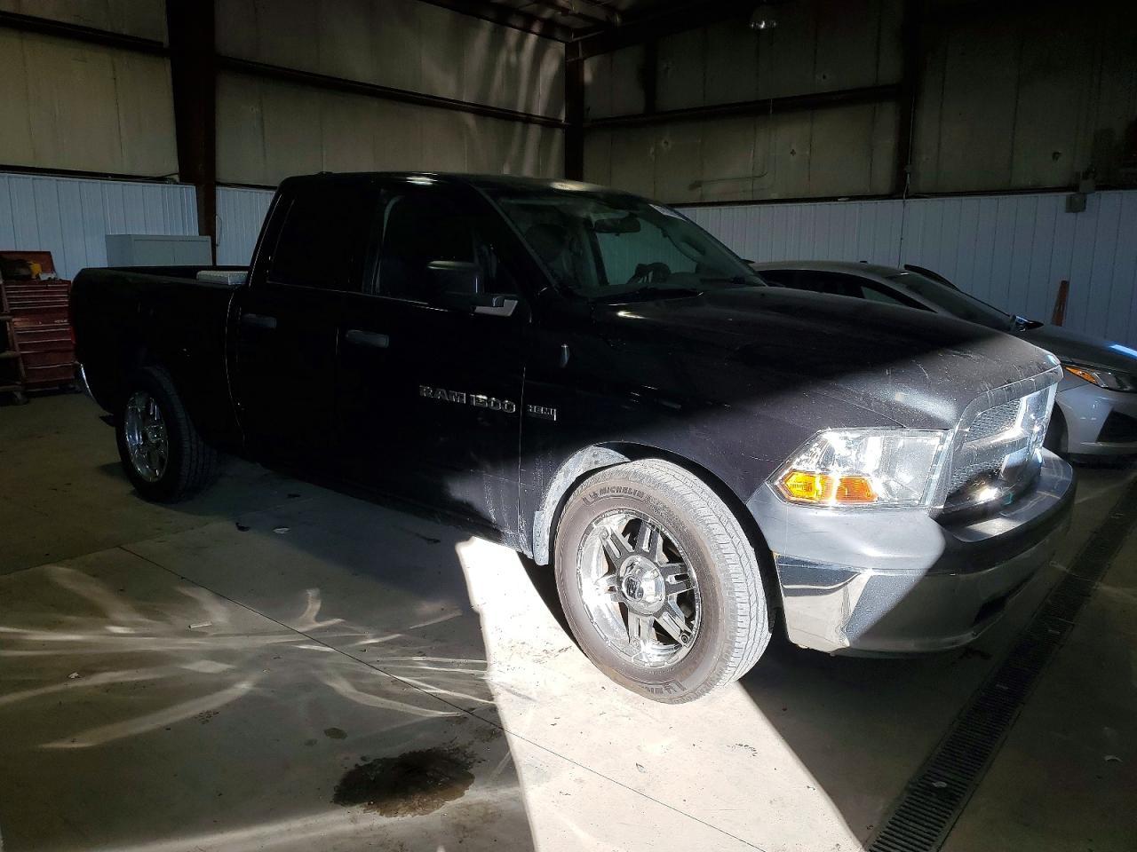 2011 DODGE RAM 1500