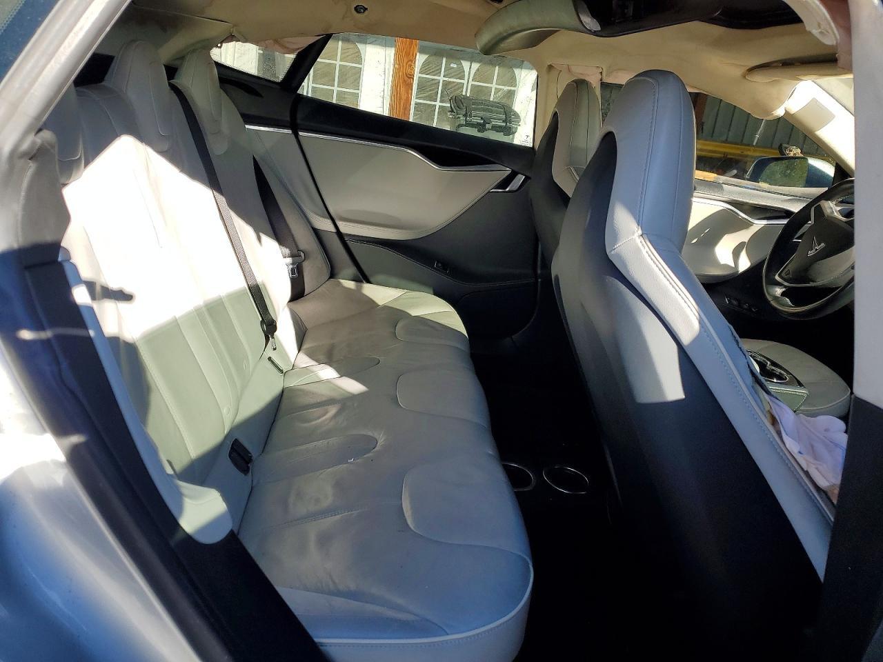 2013 TESLA MODEL S