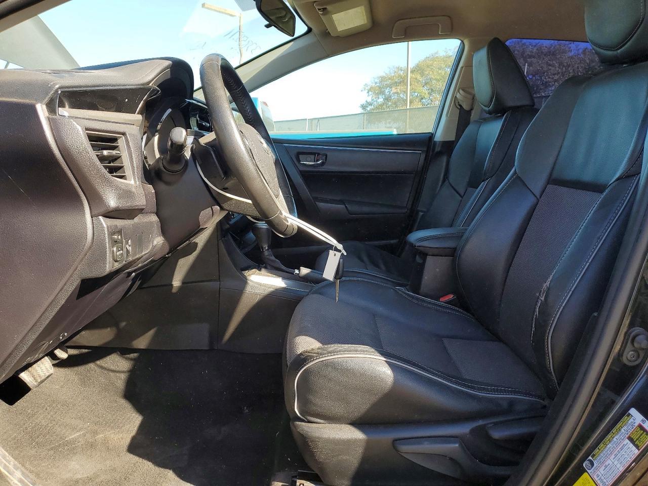 2016 TOYOTA COROLLA