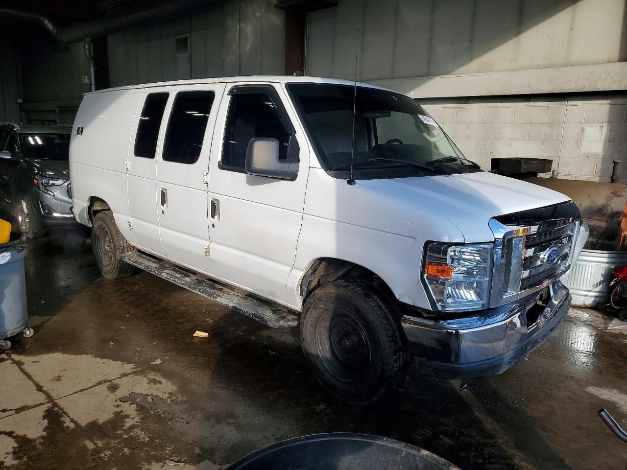 2014 FORD ECONOLINE