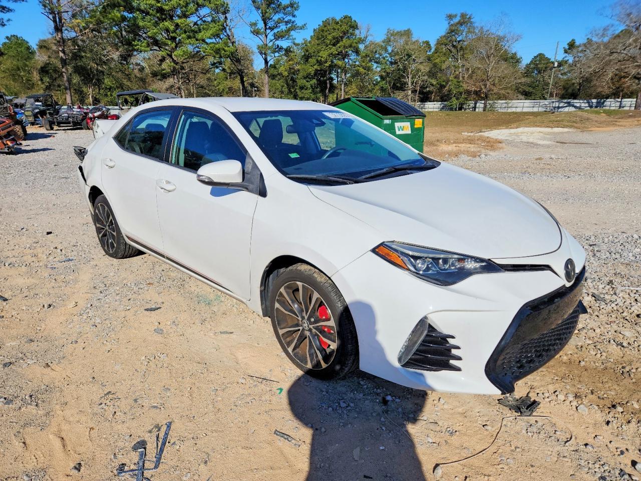 2017 TOYOTA COROLLA
