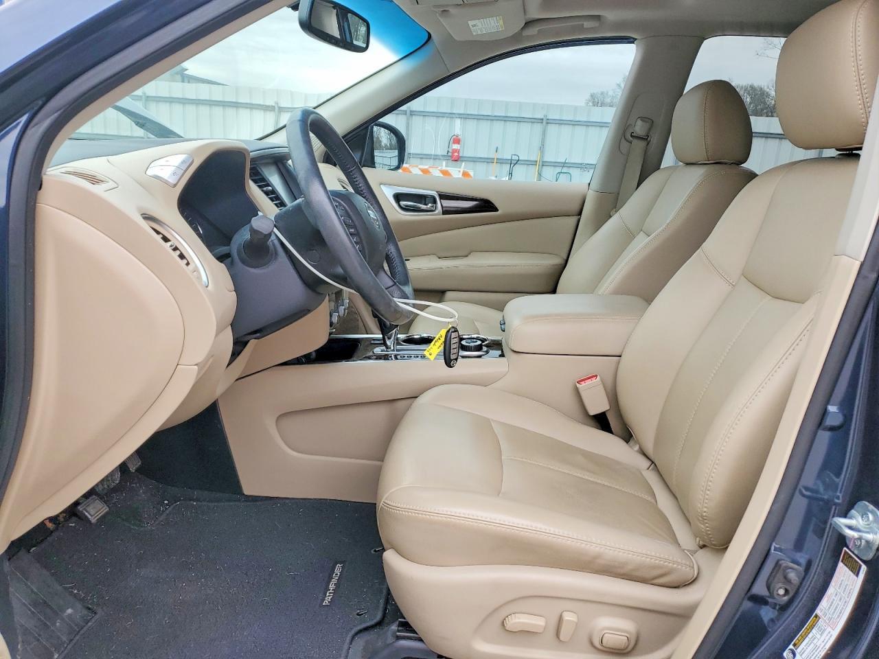 2016 NISSAN PATHFINDER