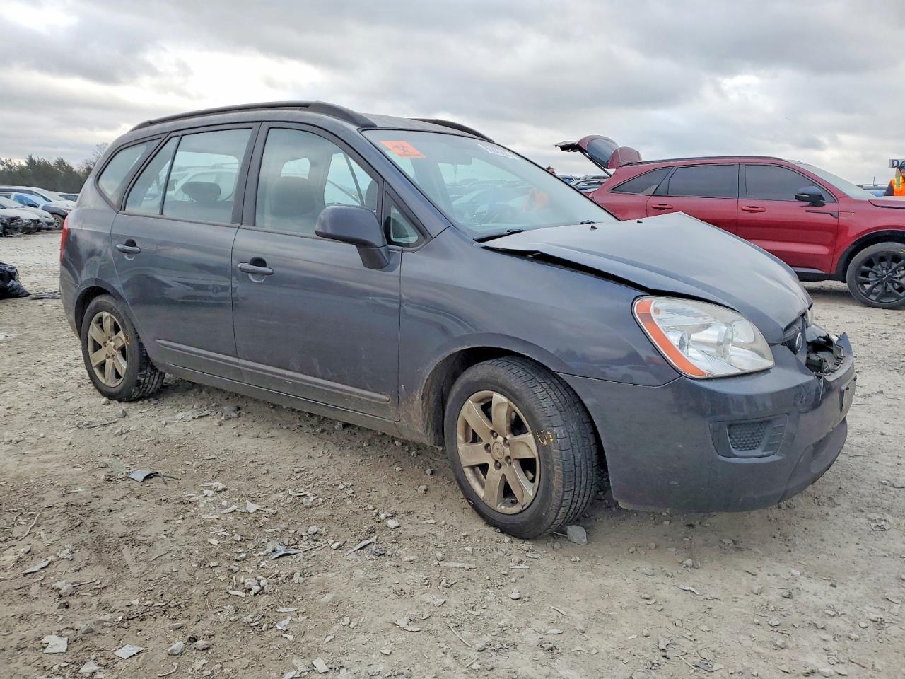 2008 KIA RONDO
