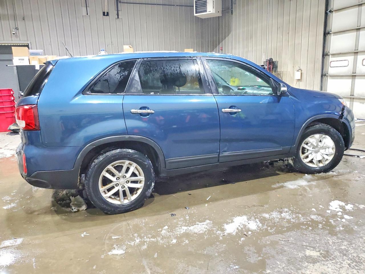 2014 KIA SORENTO