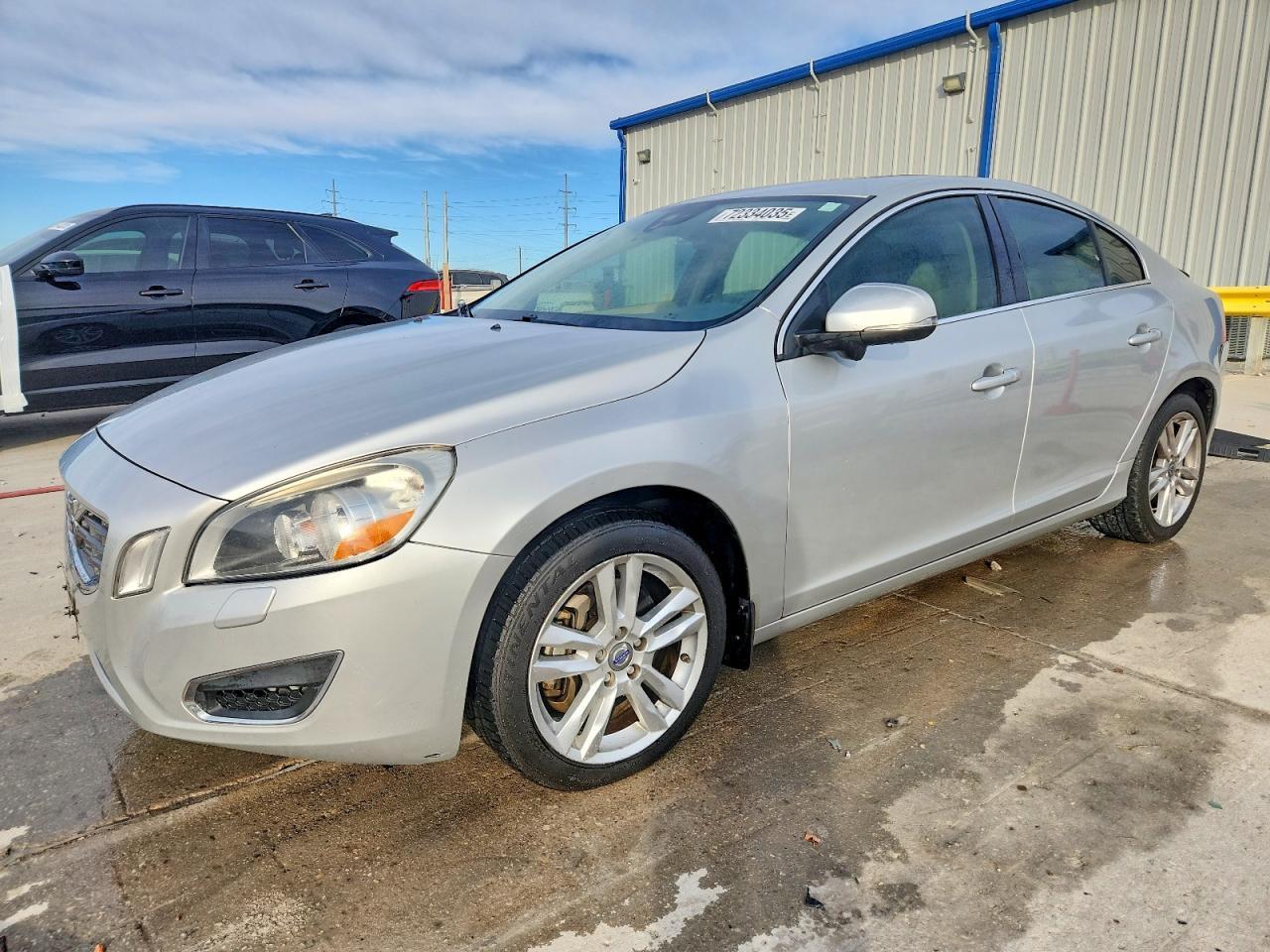 2012 VOLVO S60