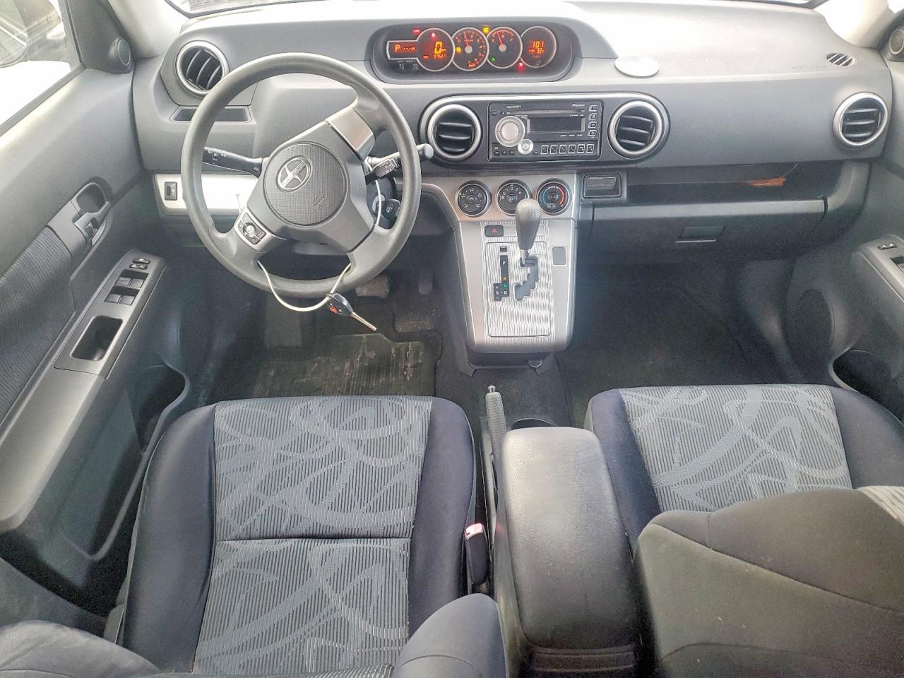2012 TOYOTA SCION