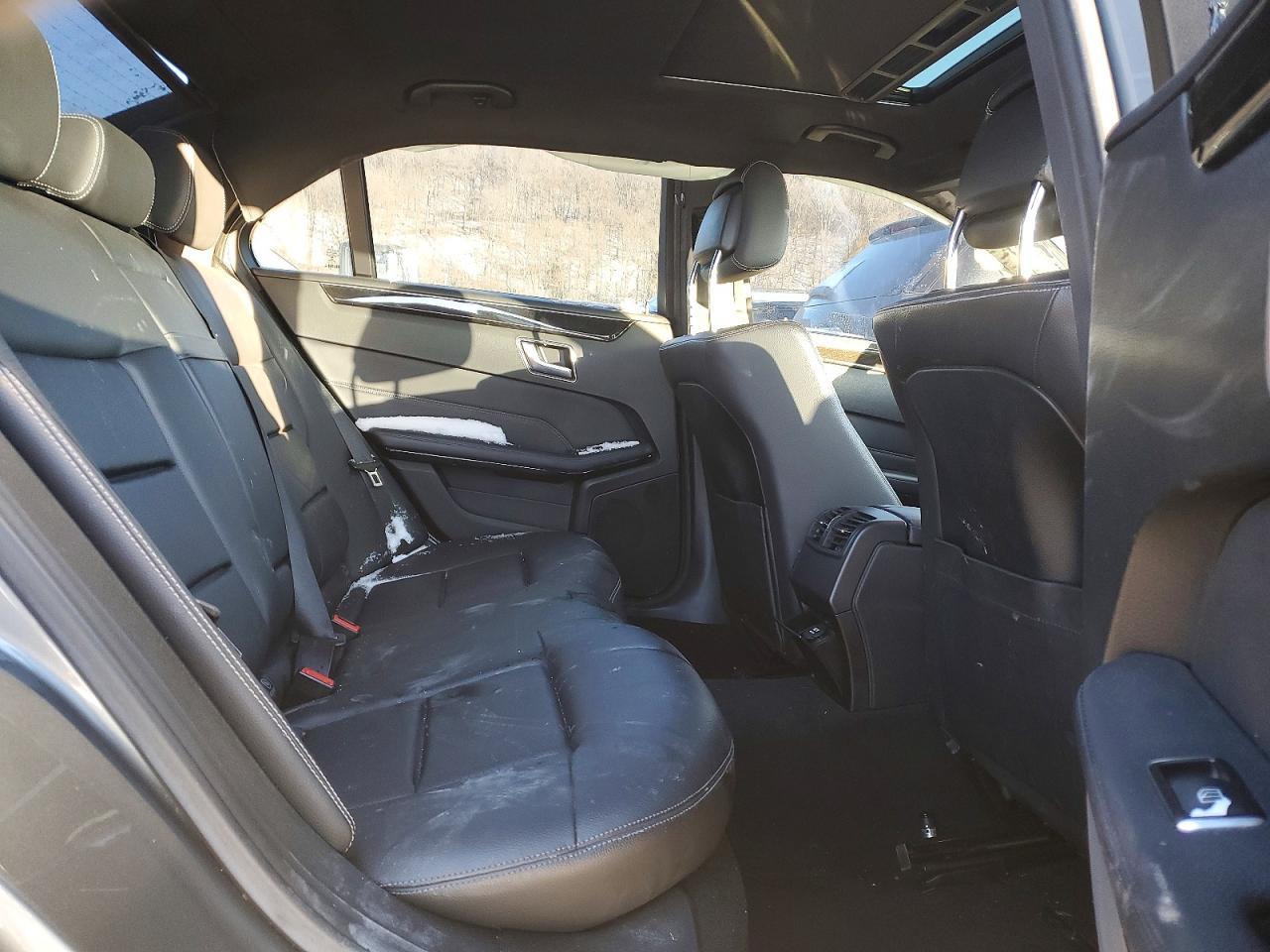 2016 MERCEDES-BENZ E-Class