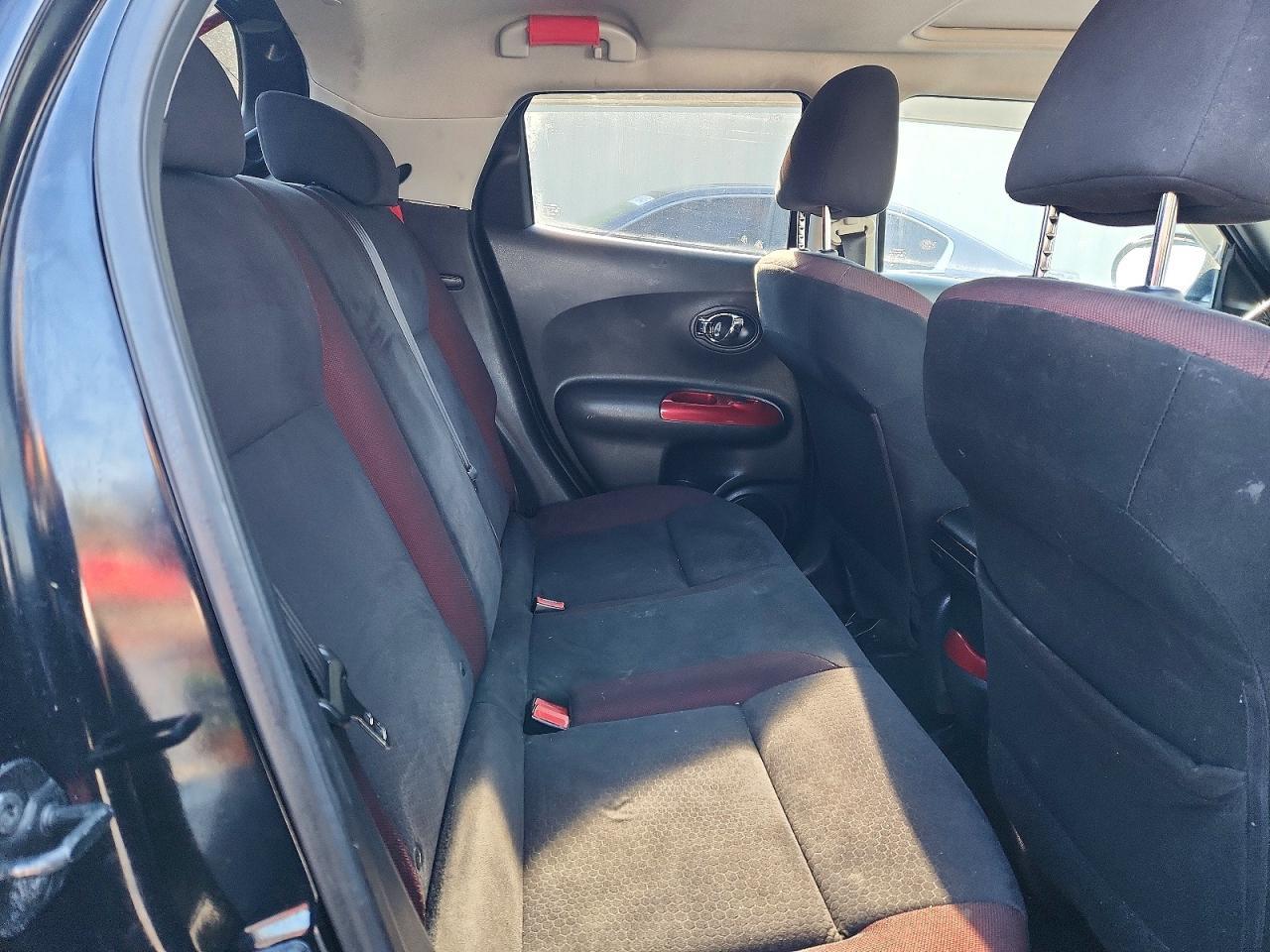 2011 NISSAN Juke