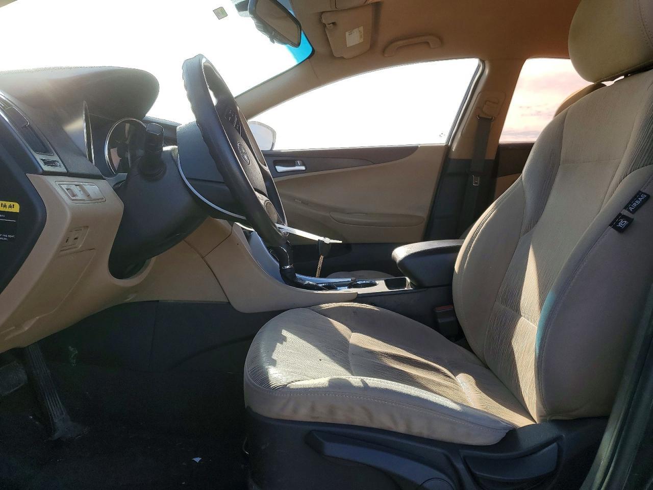 2012 HYUNDAI SONATA