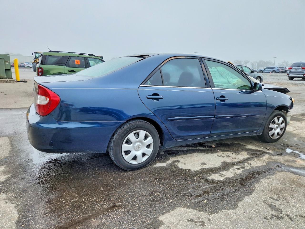 2002 TOYOTA CAMRY