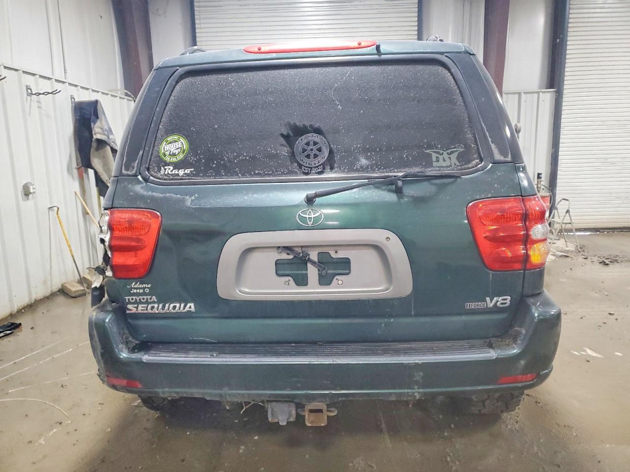 2002 TOYOTA Sequoia