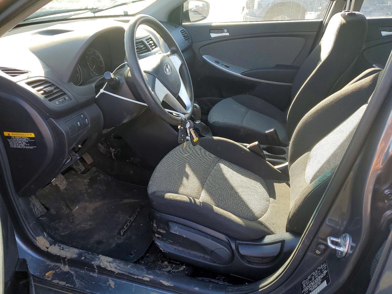 2012 HYUNDAI ACCENT