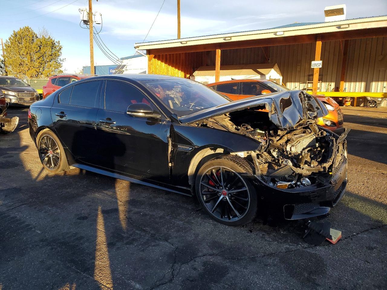 2019 JAGUAR XE