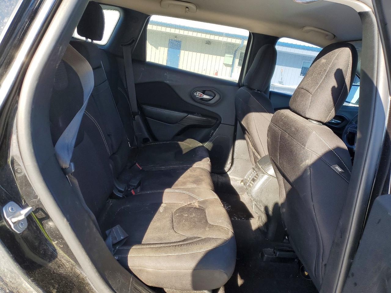 2015 JEEP CHEROKEE
