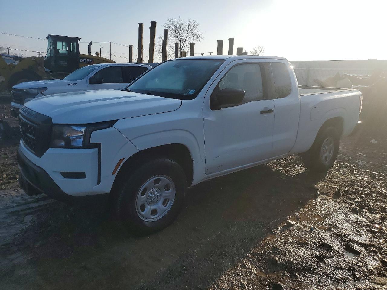 2022 NISSAN Frontier