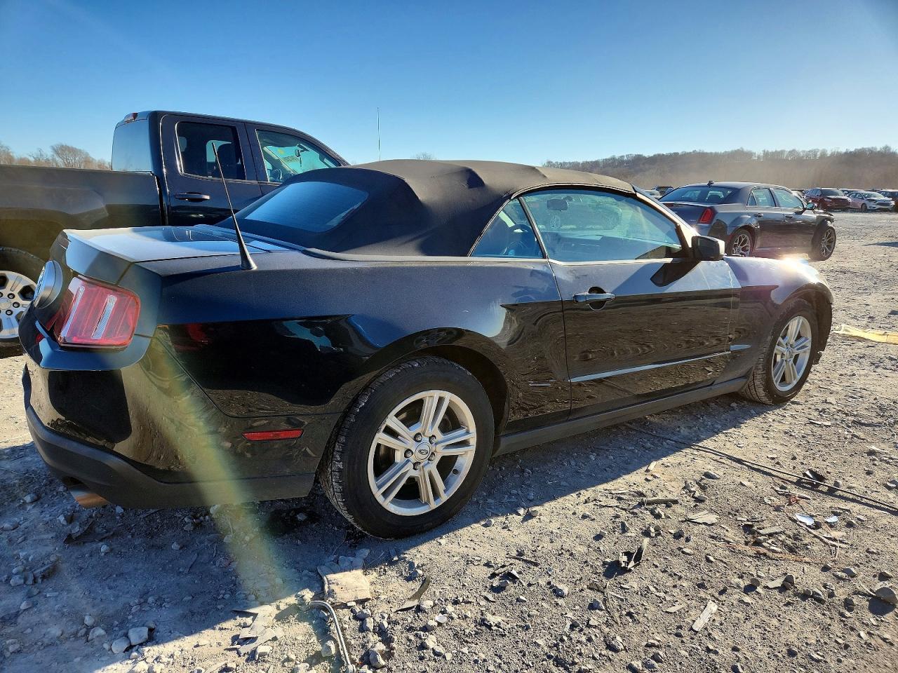 2010 FORD MUSTANG