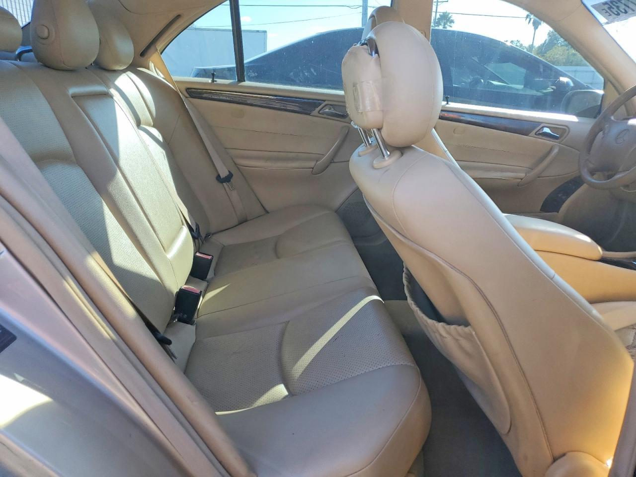 2002 MERCEDES-BENZ C-CLASS