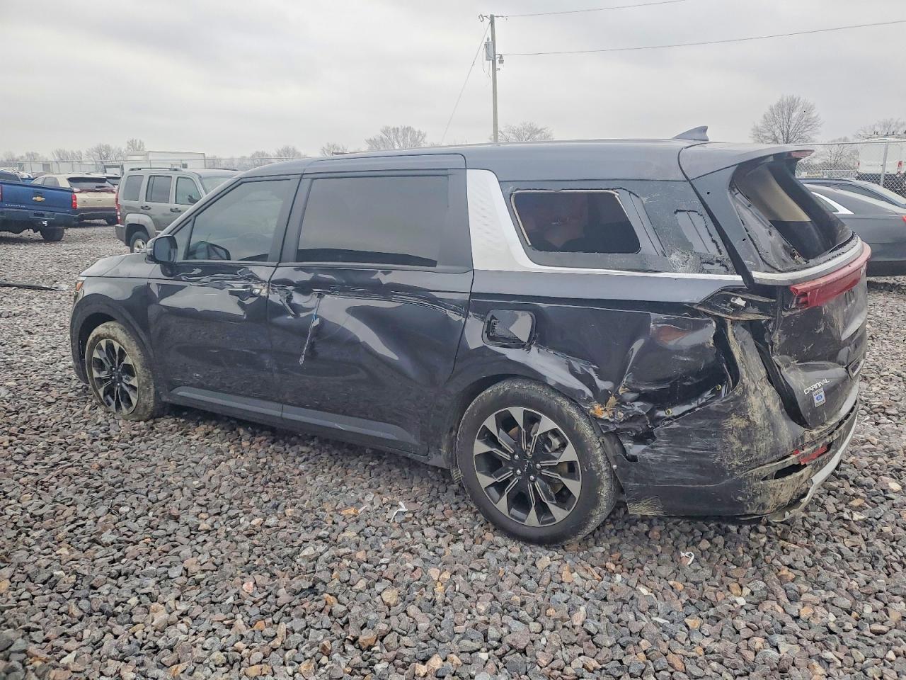 2024 KIA Carnival