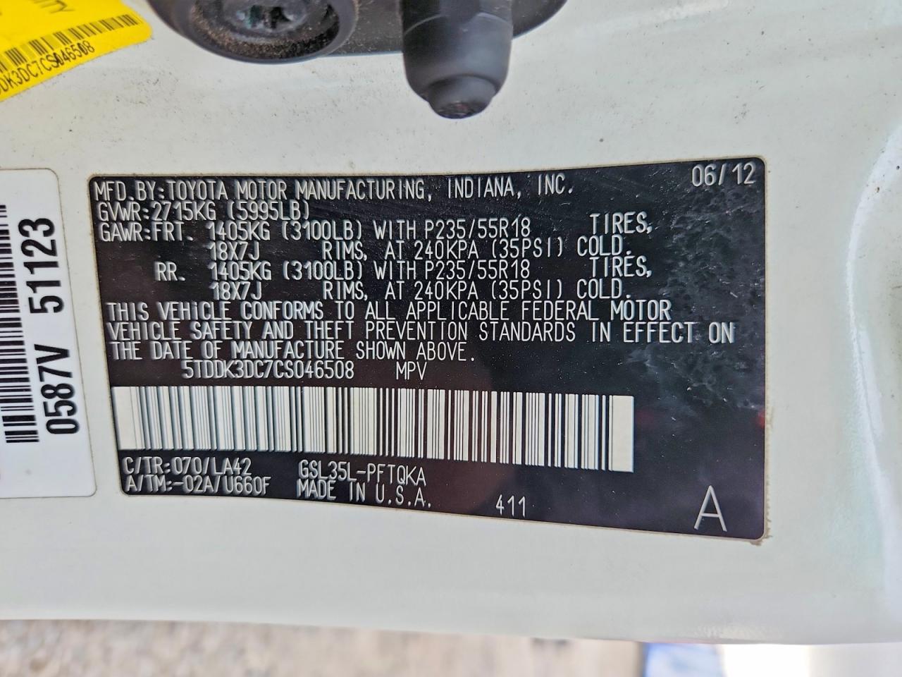 2012 TOYOTA SIENNA