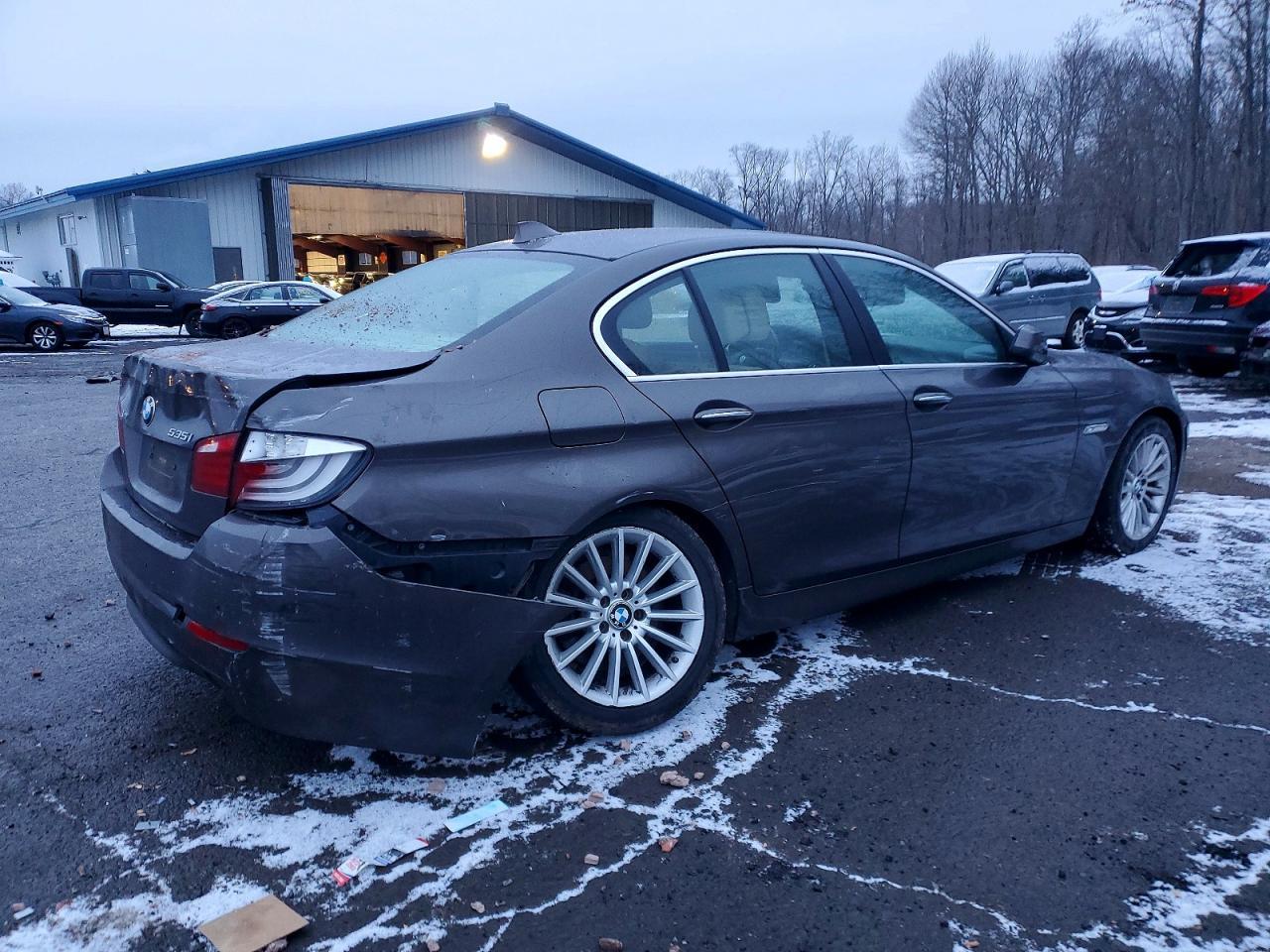 2013 BMW 5 series