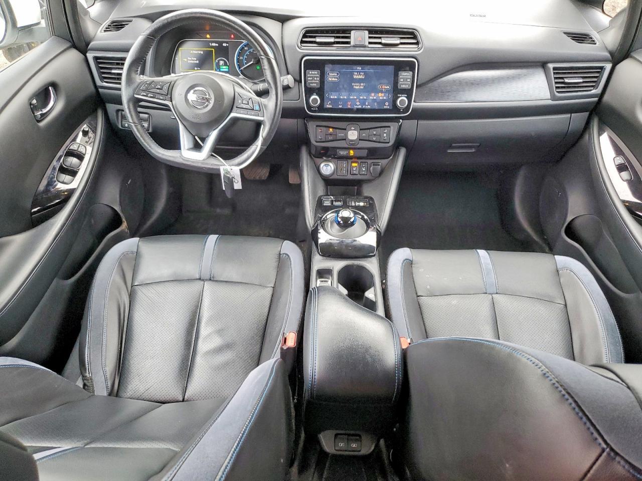 2020 NISSAN LEAF