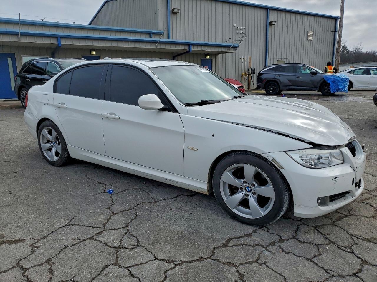 2010 BMW 3 SERIES
