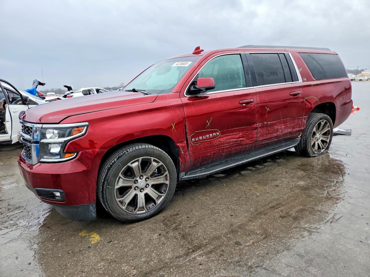 2016 CHEVROLET Suburban