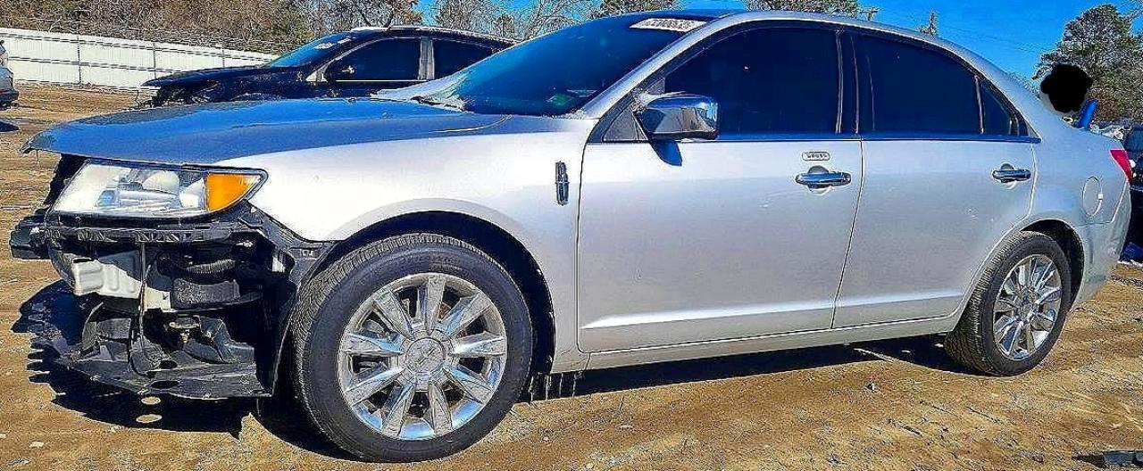 2012 LINCOLN MKZ