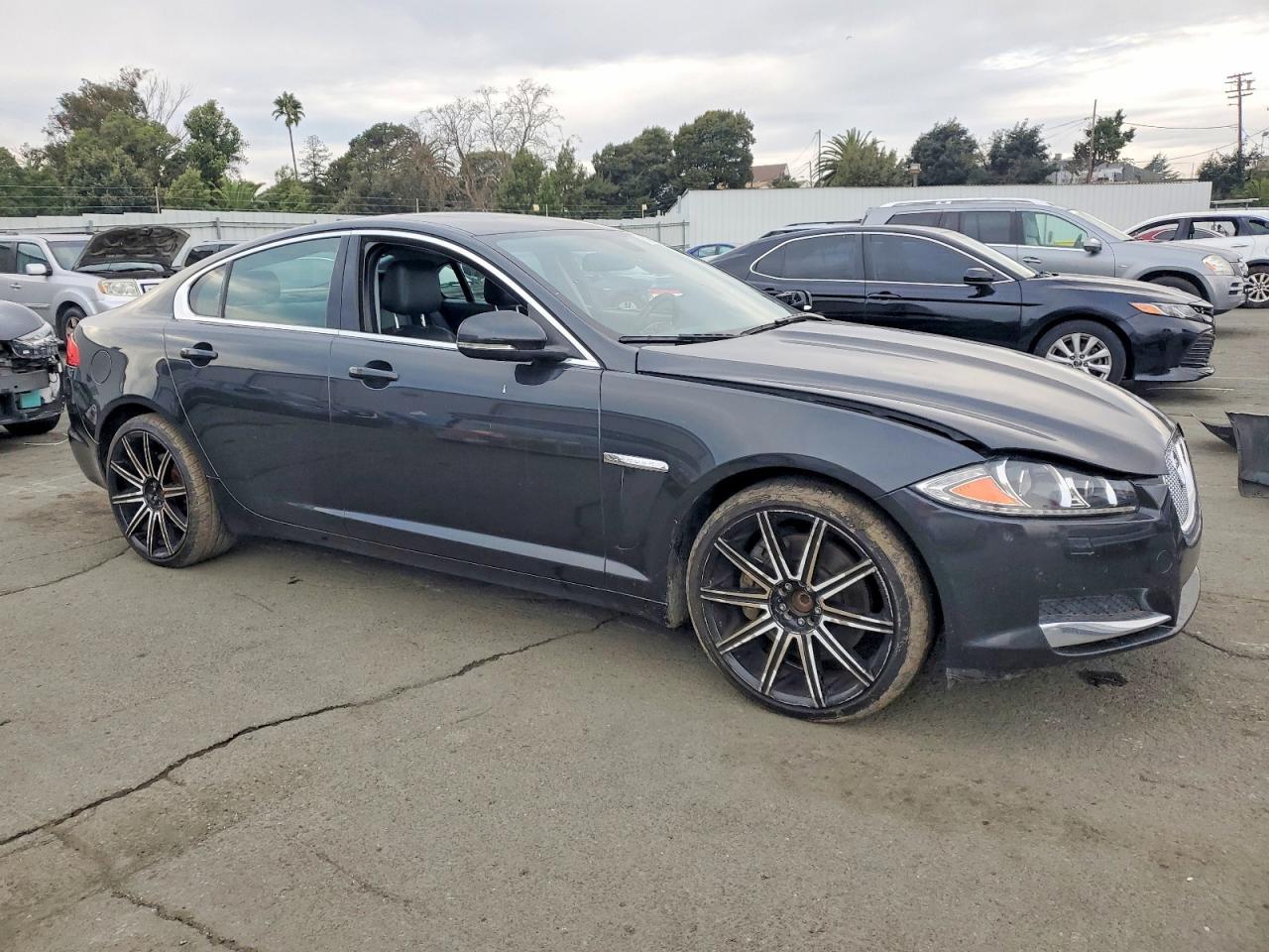 2015 JAGUAR XF