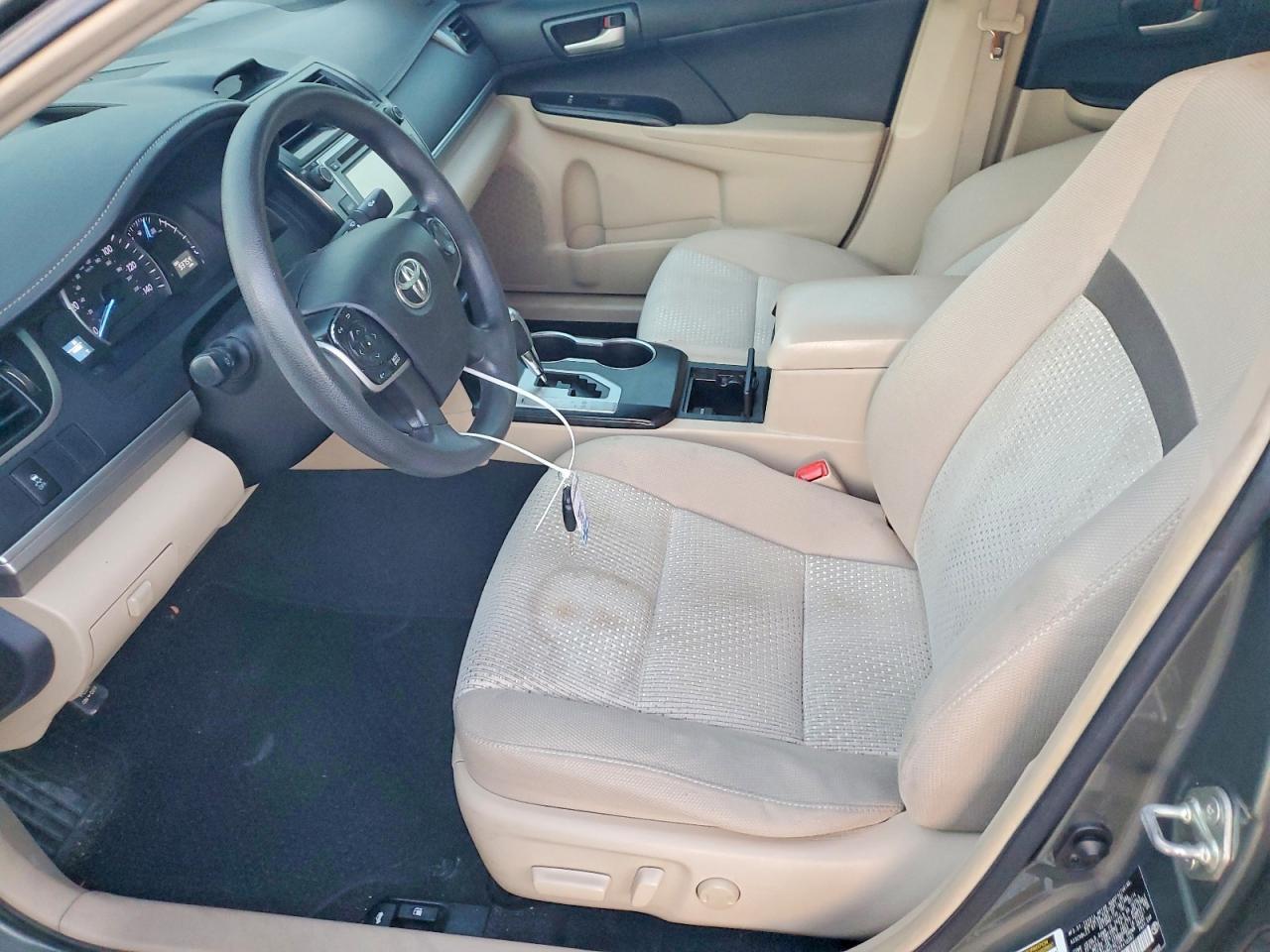 2014 TOYOTA CAMRY