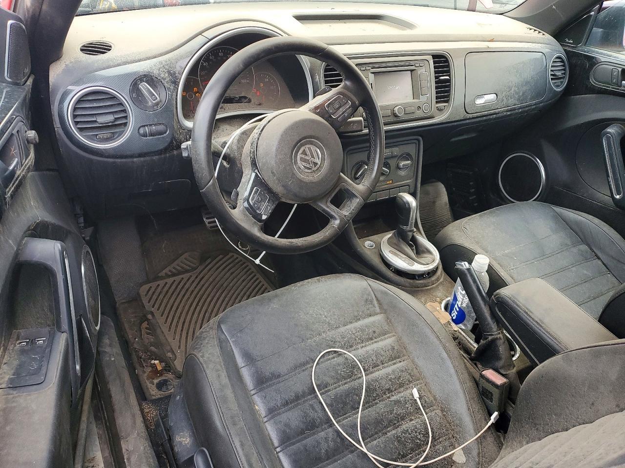 2012 VOLKSWAGEN Beetle