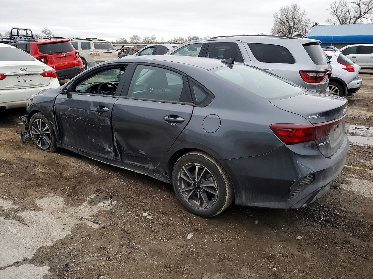 2023 KIA FORTE