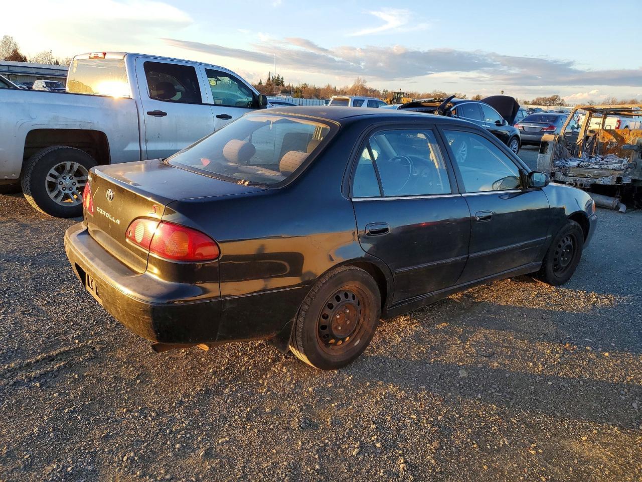 2001 TOYOTA COROLLA