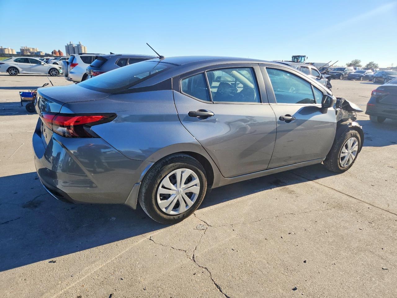 2024 NISSAN VERSA