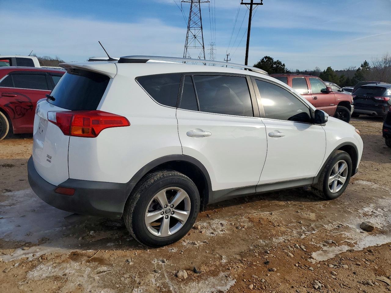 2015 TOYOTA RAV4