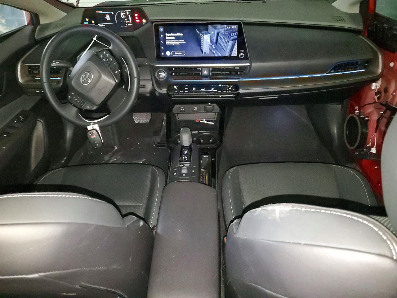 2024 TOYOTA PRIUS