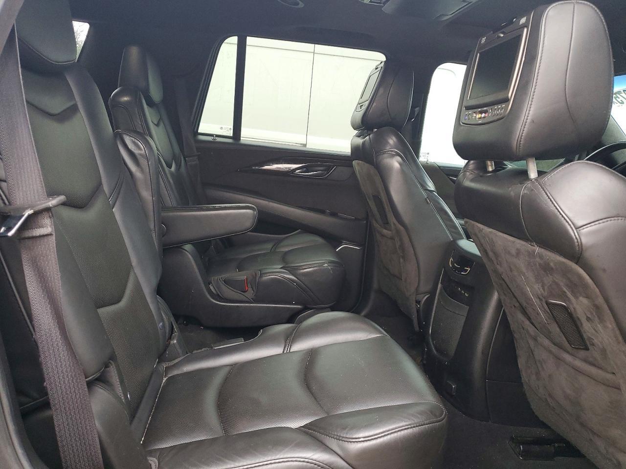 2019 CADILLAC ESCALADE