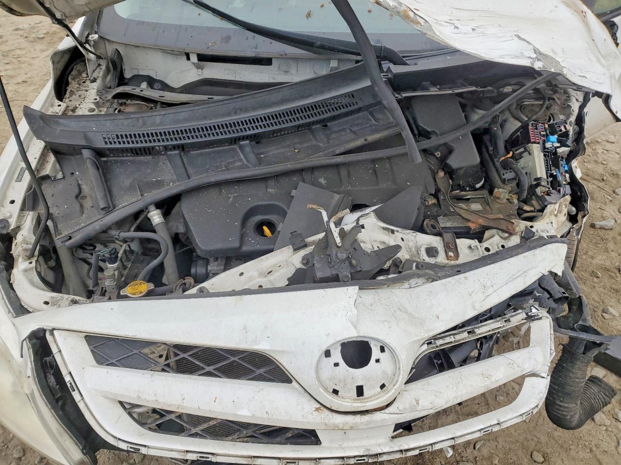 2011 TOYOTA COROLLA