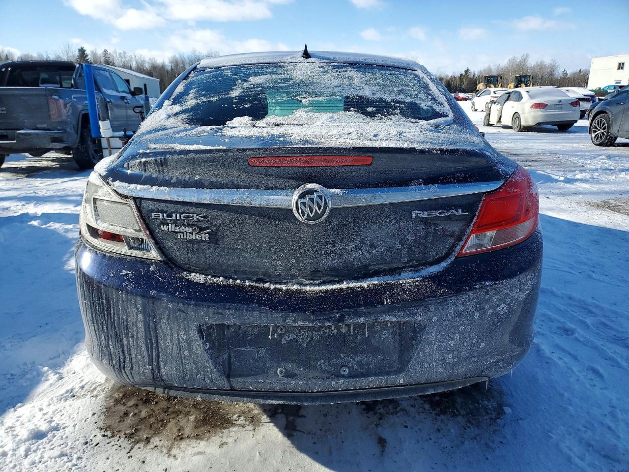 2012 BUICK Regal