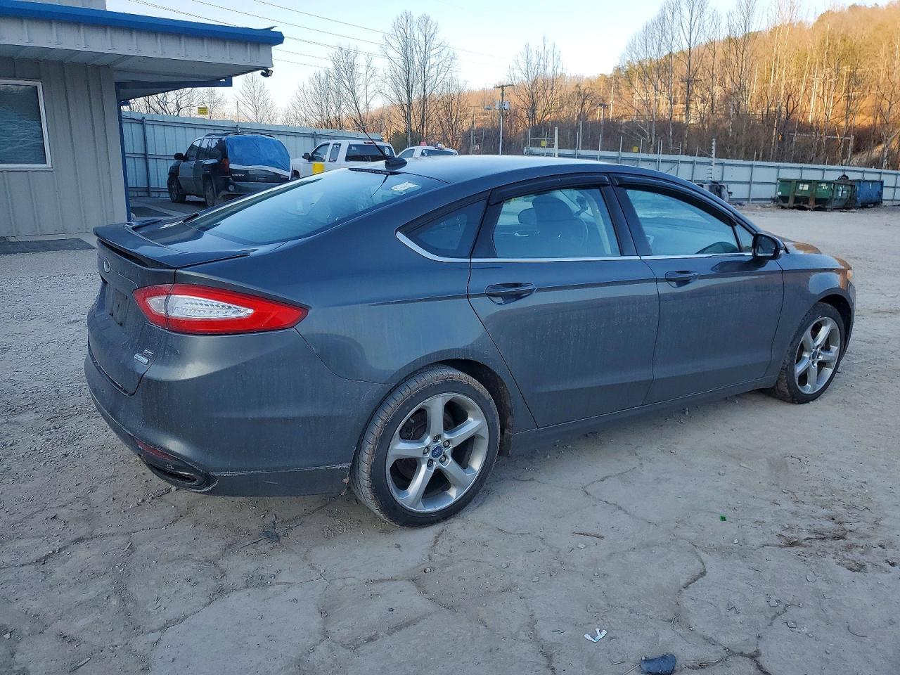 2015 FORD FUSION
