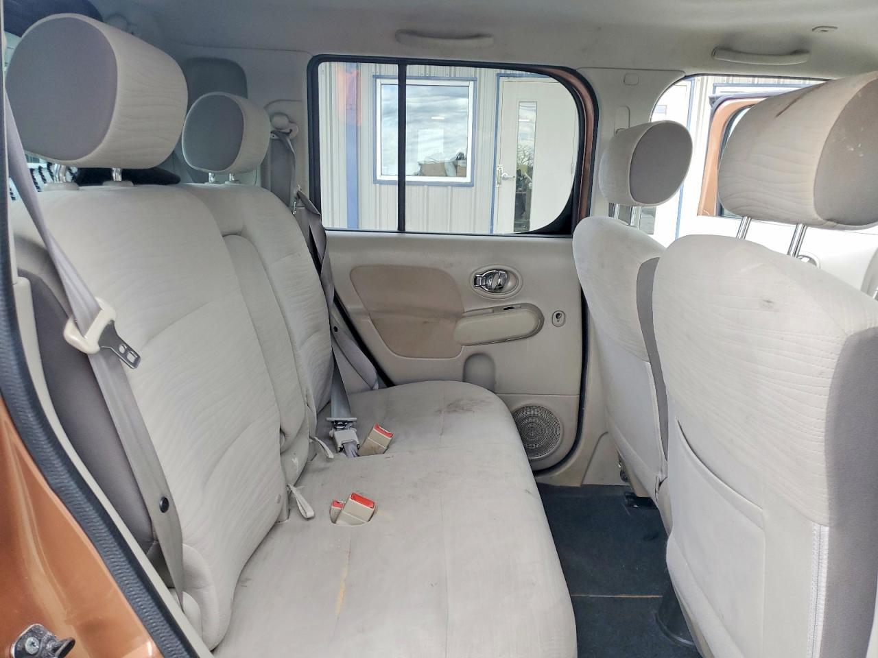 2012 NISSAN CUBE