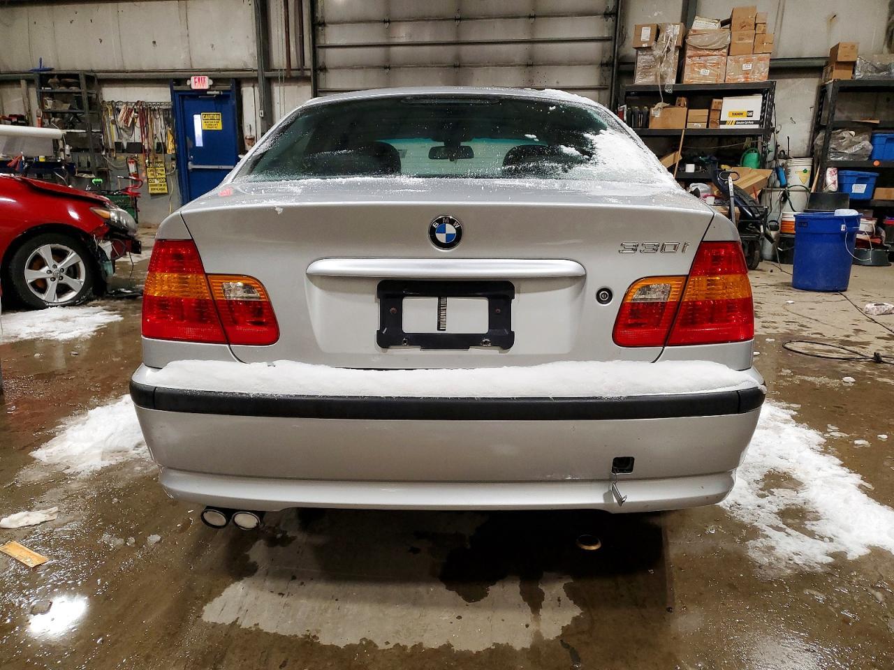 2002 BMW 3 SERIES