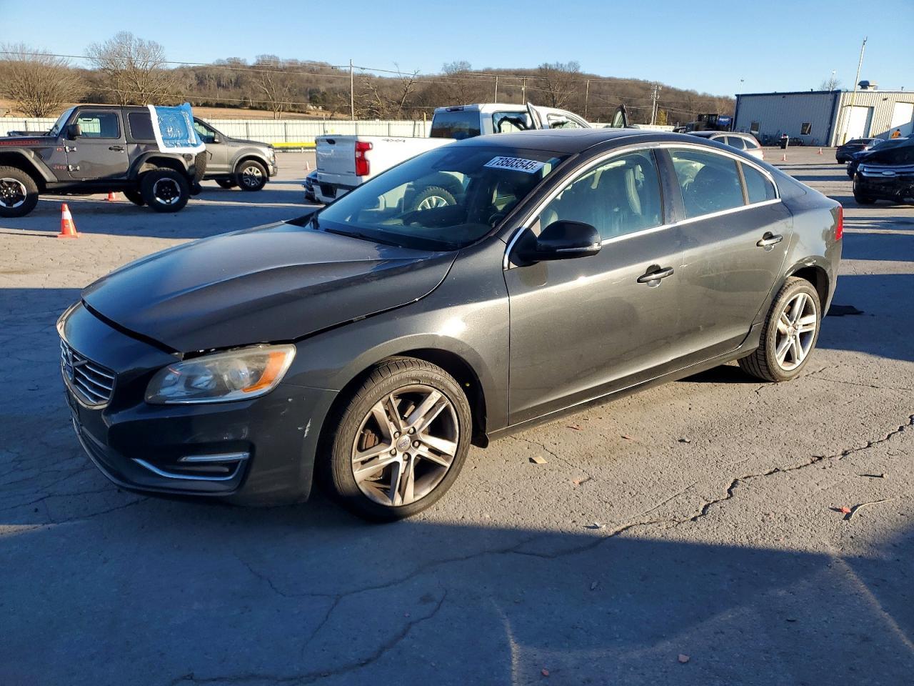 2014 VOLVO S60