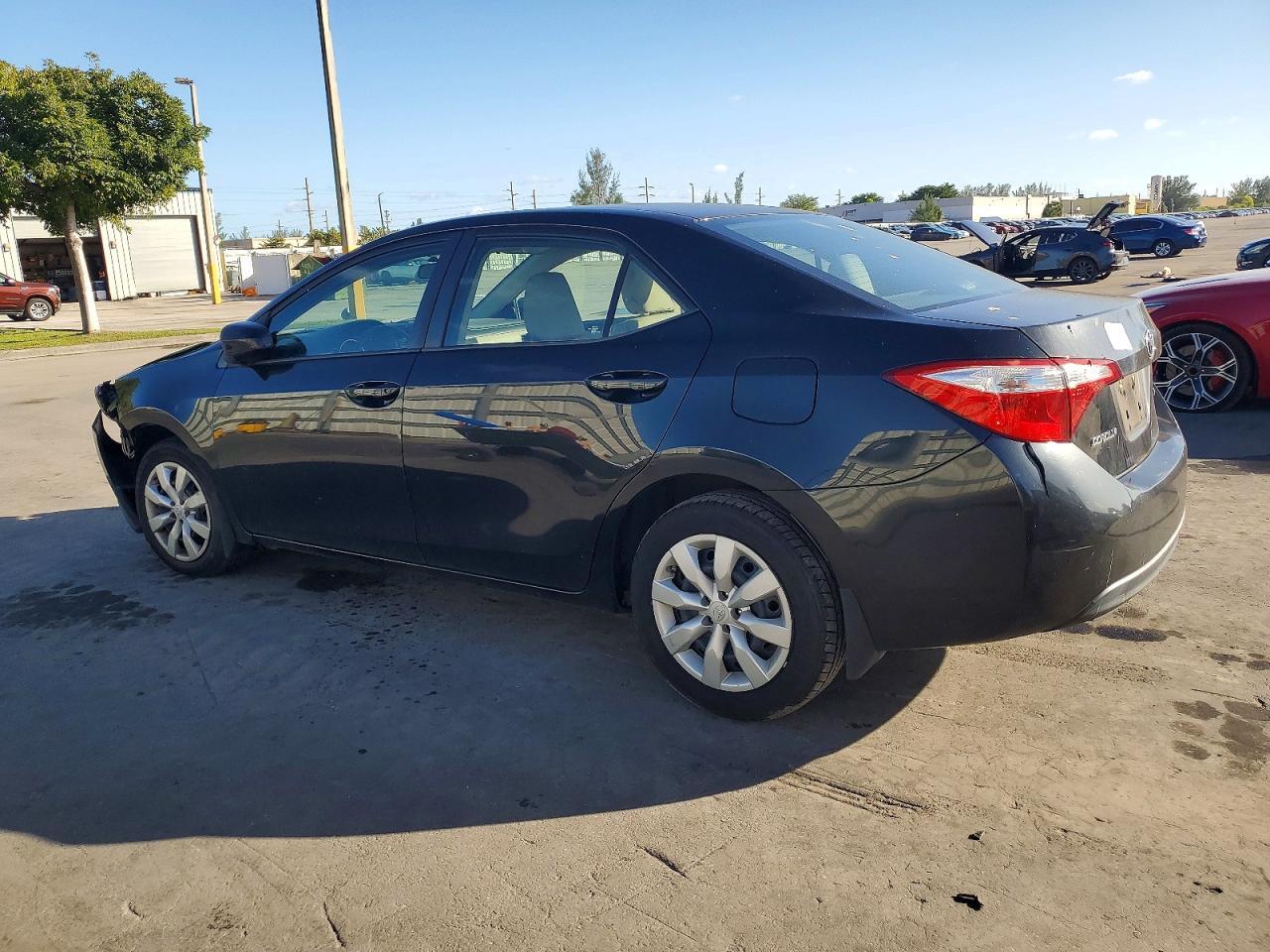 2016 TOYOTA COROLLA