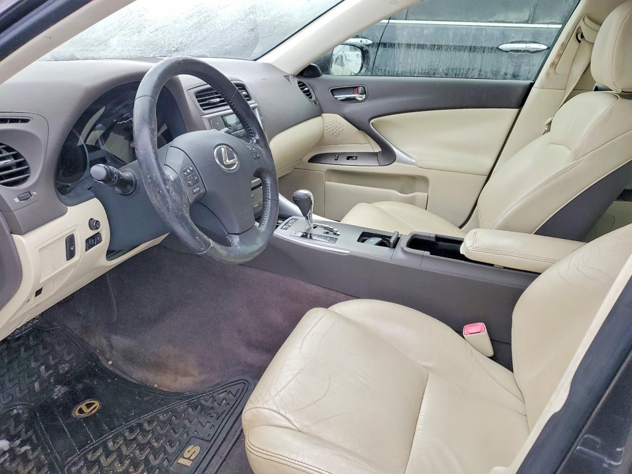 2010 LEXUS IS 250