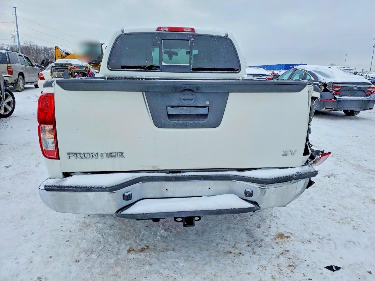 2017 NISSAN Frontier