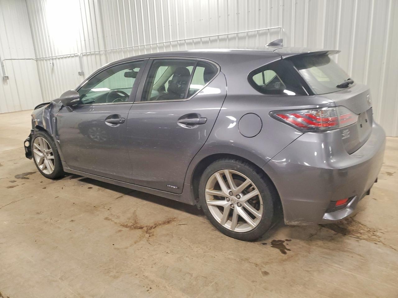 2016 LEXUS CT 200