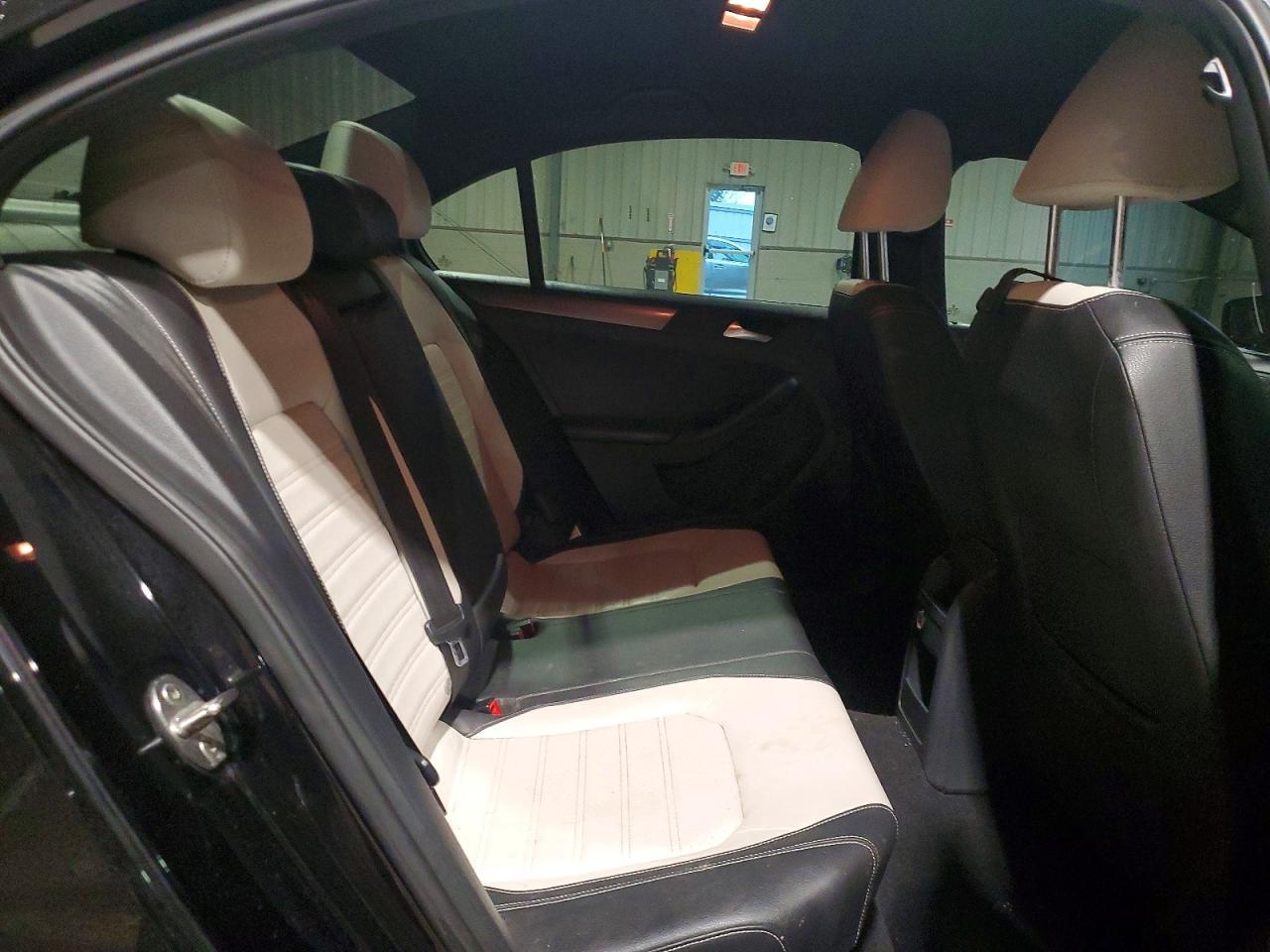 2016 VOLKSWAGEN JETTA