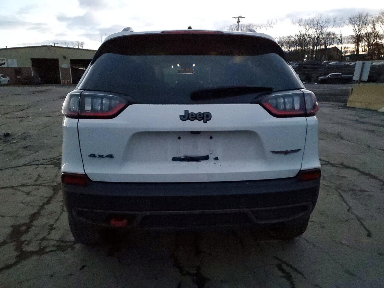 2020 JEEP CHEROKEE